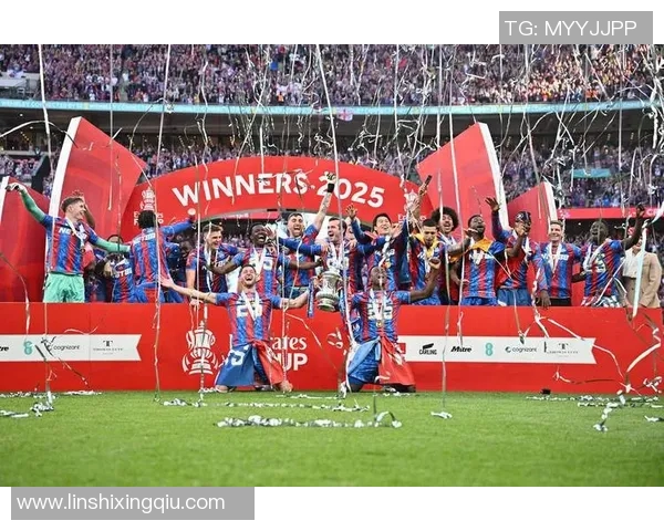 足球天王Y领衔豪门争霸，带领球队冲击新赛季冠军梦想